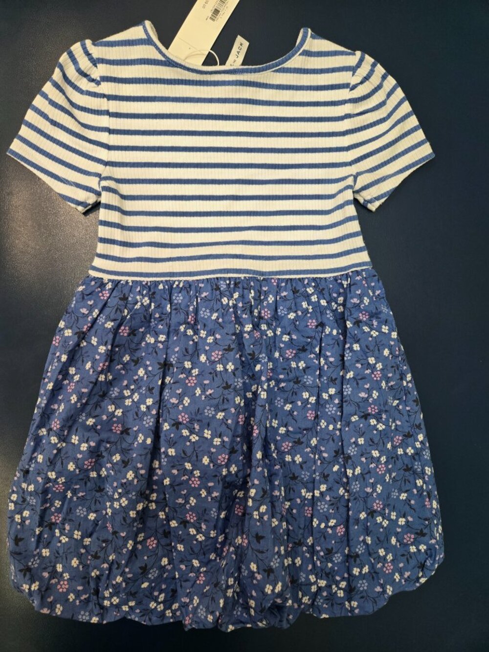 JANIE & JACK | NWT Ditsy Floral Bubble Dress | Size 4T - Picture 3 of 4